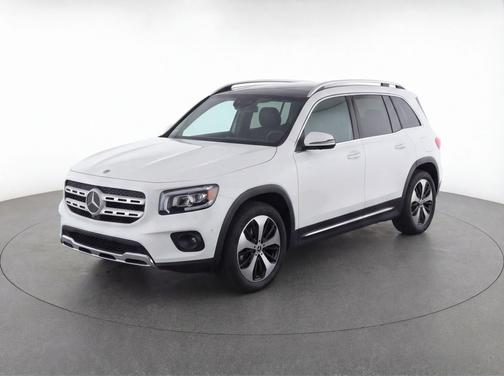 Polar White 2025 Mercedes-Benz GLB 250 4MATIC