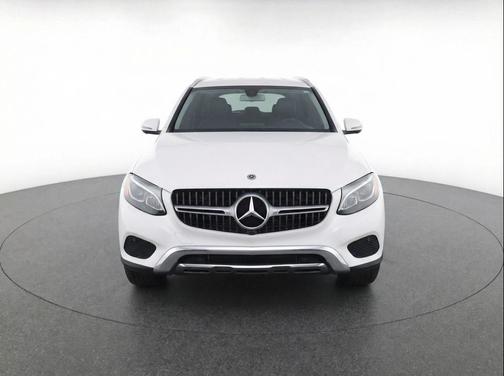 Polar White 2024 Mercedes-Benz GLC 300 4MATIC