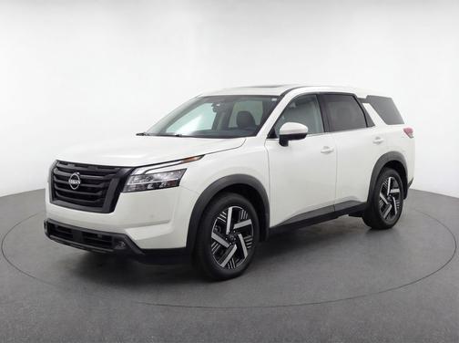 Fresh Powder 2025 Nissan Kicks SV