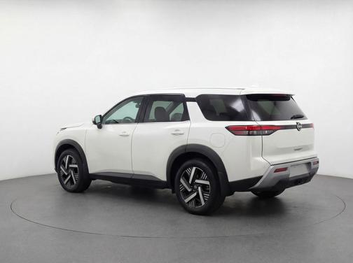 Fresh Powder 2025 Nissan Kicks SV