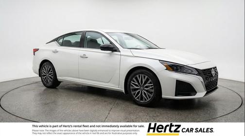 Glacier White 2025 Nissan Altima SV FWD