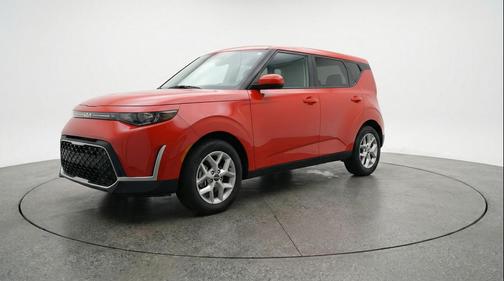 Inferno Red 2025 Kia Soul LX