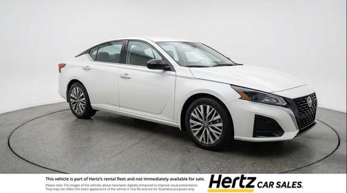 Glacier White 2025 Nissan Altima SV FWD