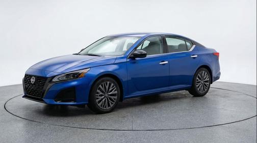 Bluestone Pearl 2025 Nissan Altima SV FWD