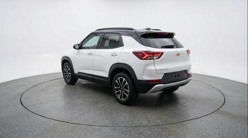 Summit White 2025 Chevrolet Trailblazer LT