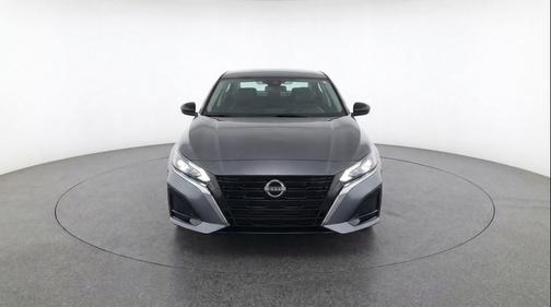 Gun Metallic 2025 Nissan Altima SV FWD