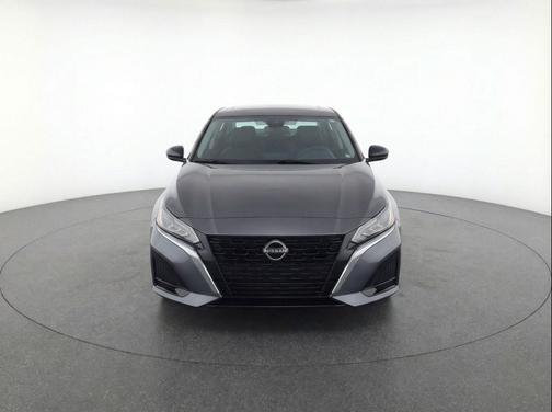 Gun Metallic 2024 Nissan Altima 2.5 SV