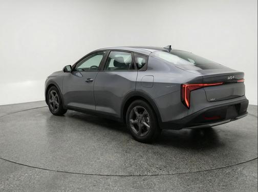 Interstellar Gray 2025 Kia K4 LXS