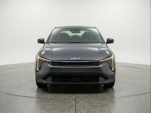 Interstellar Gray 2025 Kia K4 LXS