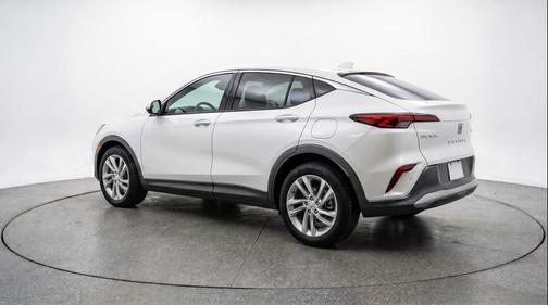 Summit White 2025 Buick Envista Preferred FWD
