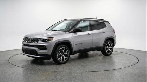 Silver Zynith Metallic Clearcoat 2025 Jeep Compass Limited