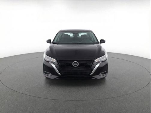 Super Black 2024 Nissan Altima 2.5 SV