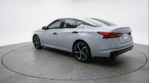 Gray Sky Pearl 2025 Nissan Altima SR FWD
