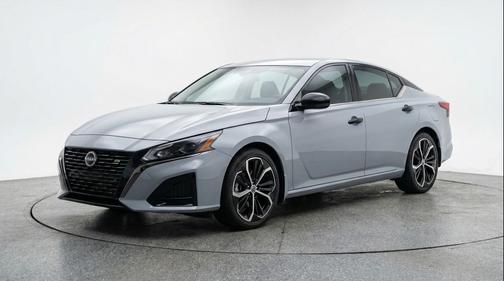 Gray Sky Pearl 2025 Nissan Altima SR FWD