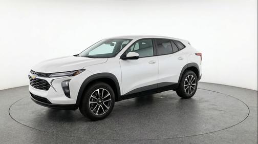 Summit White 2025 Chevrolet Trailblazer LT