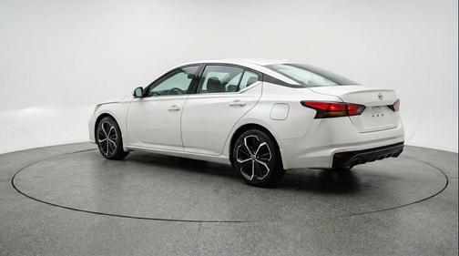 Gray Sky Pearl 2025 Nissan Altima SR FWD