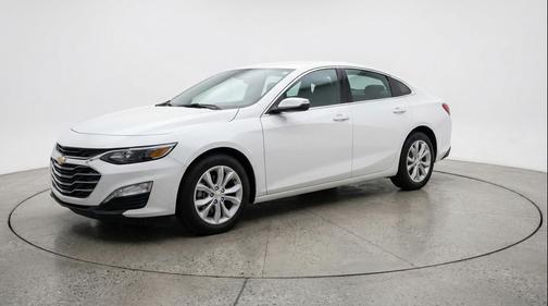 Summit White 2024 Chevrolet Malibu FWD 1LT