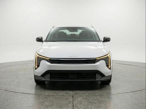 Snow White Pearl 2025 Kia K4 LXS