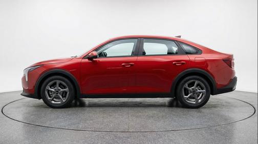 Currant Red 2025 Kia K4 LXS