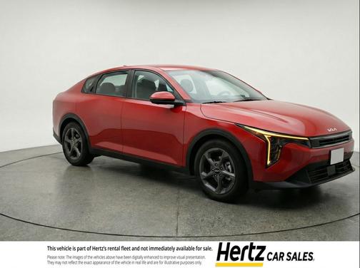 Currant Red 2025 Kia K4 LXS