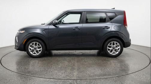 Gravity Gray 2025 Kia Soul LX