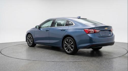 Lakeshore Blue Metallic 2024 Chevrolet Malibu FWD 1LT