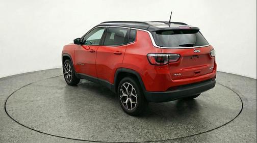 Red Hot Pearlcoat 2025 Jeep Compass Limited