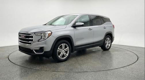 Sterling Gray Metallic 2024 GMC Terrain SLE