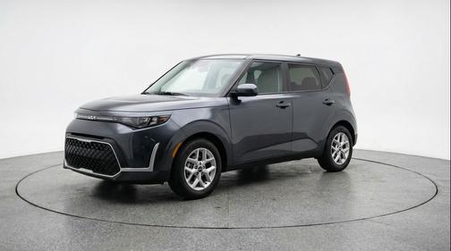 Gravity Gray 2025 Kia Soul LX
