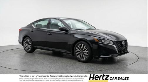 Super Black 2025 Nissan Altima SV FWD