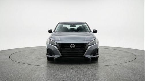 Gun Metallic 2025 Nissan Altima SV FWD