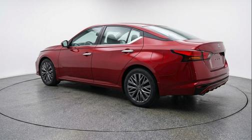 Scarlet Ember Tintcoat 2025 Nissan Altima SV FWD