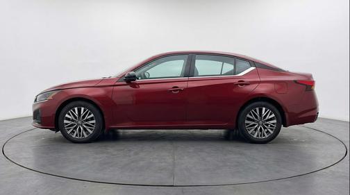 Garnet Pearl Metallic 2025 Nissan Altima SV FWD