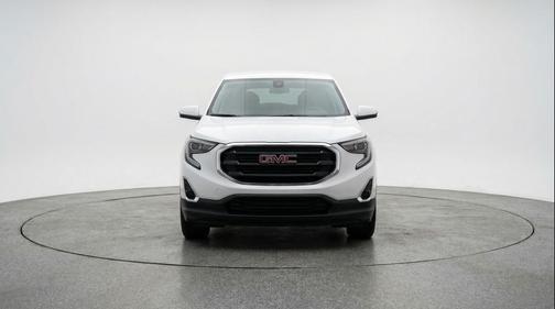 Summit White 2024 GMC Terrain SLE