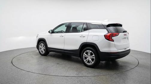 Summit White 2024 GMC Terrain SLE