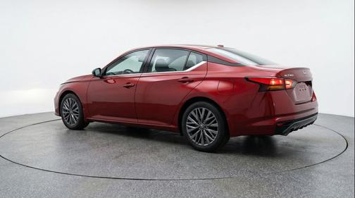 Scarlet Ember Tintcoat 2025 Nissan Altima SV FWD