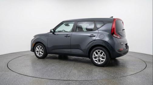 Gravity Gray 2025 Kia Soul LX