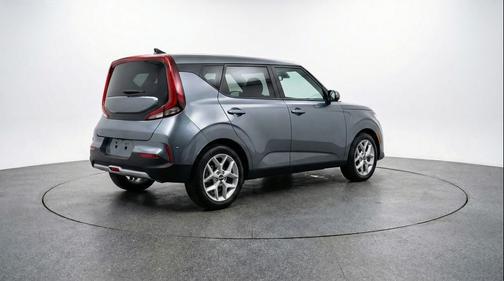 Gravity Gray 2025 Kia Soul LX
