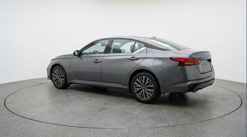 Gun Metallic 2025 Nissan Altima SV FWD