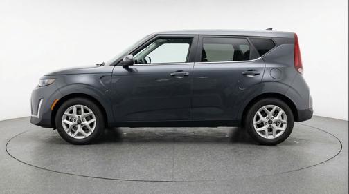 Gravity Gray 2025 Kia Soul LX