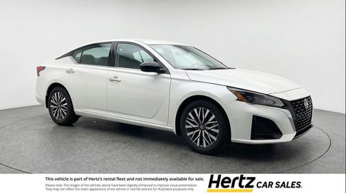Glacier White 2025 Nissan Altima SV FWD