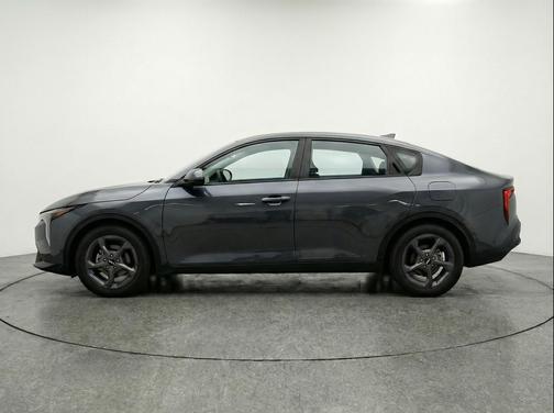 Interstellar Gray 2025 Kia K4 LXS