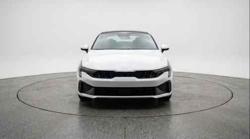 Snow White Pearl 2025 Kia K5 LXS