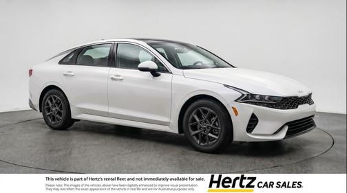 Snow White Pearl 2025 Kia K5 LXS
