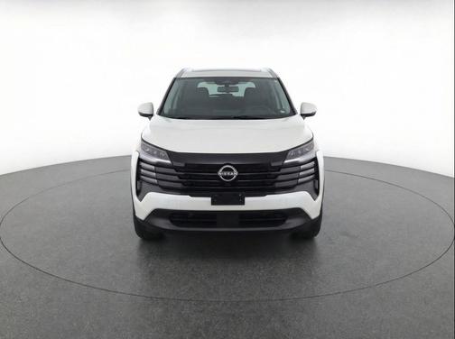 Fresh Powder 2025 Nissan Kicks SV