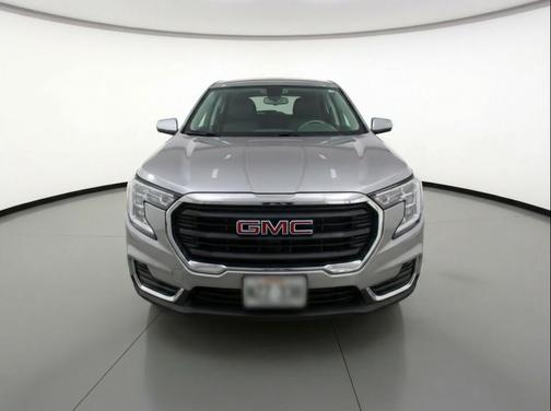 Sterling Gray Metallic 2024 GMC Terrain SLE