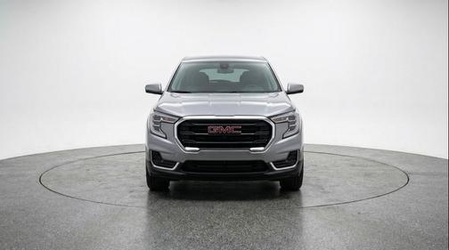 Sterling Gray Metallic 2024 GMC Terrain SLE