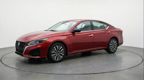 Scarlet Ember Tintcoat 2025 Nissan Altima SV FWD