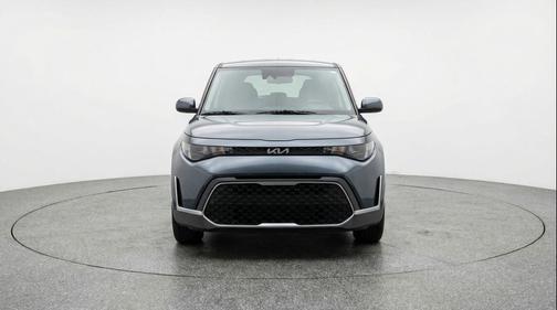 Gravity Gray 2025 Kia Soul LX