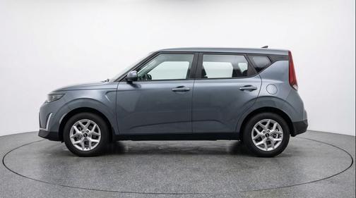 Gravity Gray 2025 Kia Soul LX